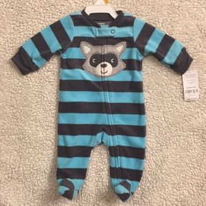 🆕 Carter’s fleece footed onesie Newborn NWT